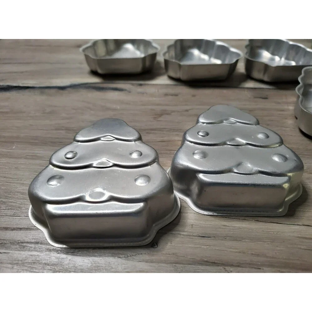 Vintage Aluminum Christmas Tree Mini Cake Pan Jello Molds Individual Set of 8